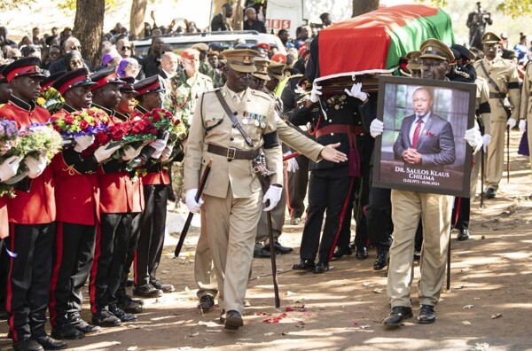 Малави скорбит по поводу смерти заместителя президента после крушения самолета